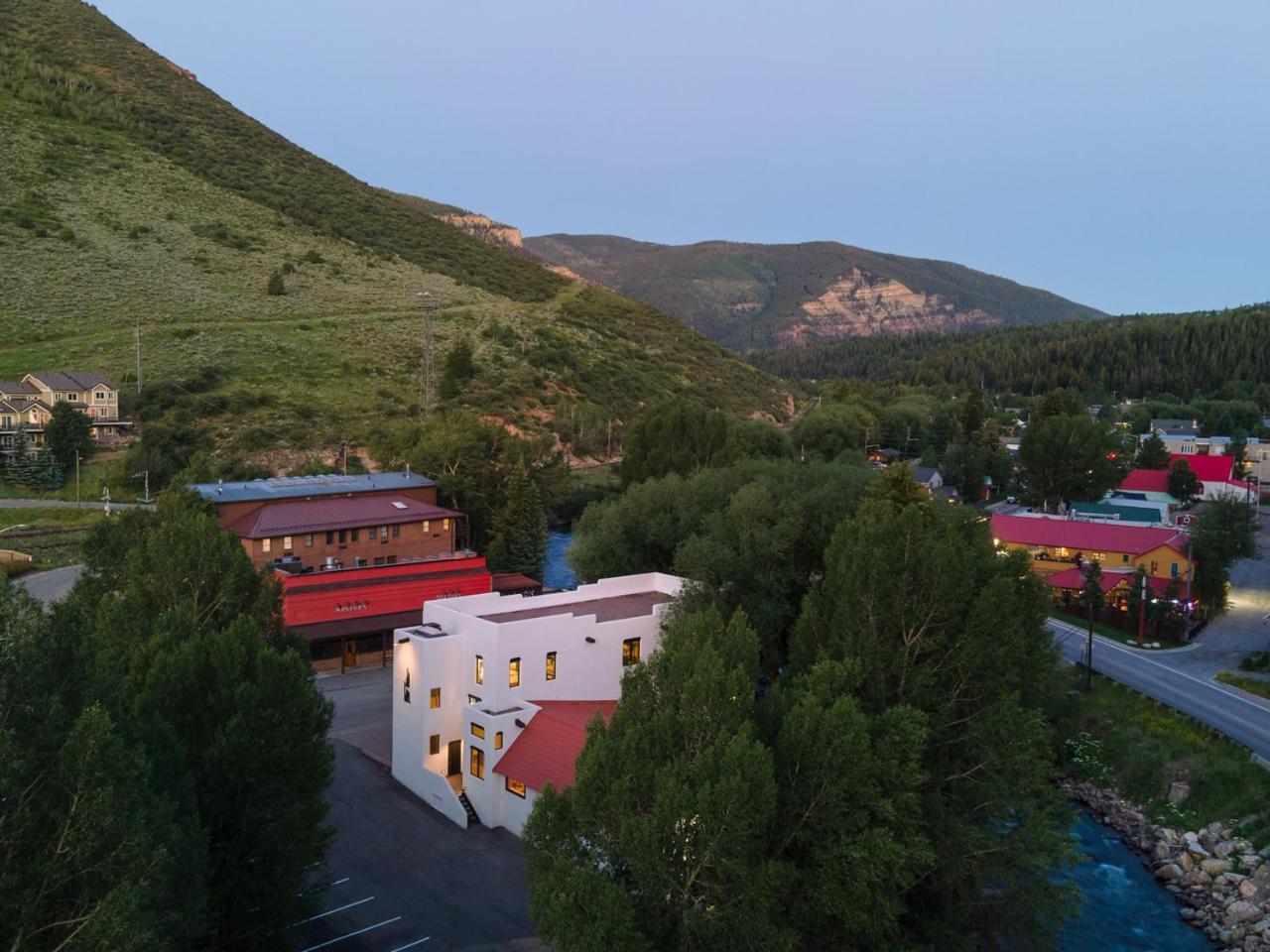 Eagle River Inn Minturn Екстер'єр фото
